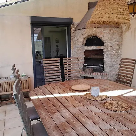 Domaine De La Borie Yourhosthelper Guest house